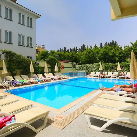 Apart Otel Amaris 3*