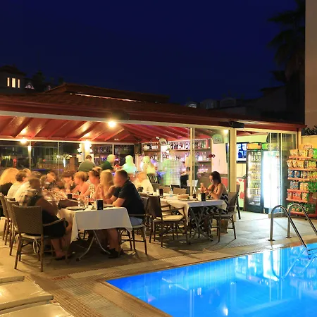 Apart Otel Amaris 3*