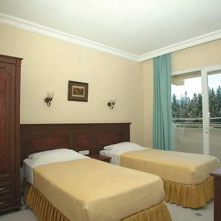 Apart Otel Amaris 3*